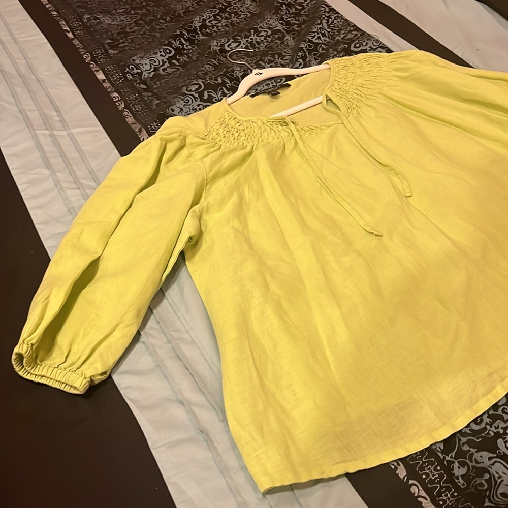 MARC NEW YORK Women's Yellow Top, size large - Picture 6 of 8